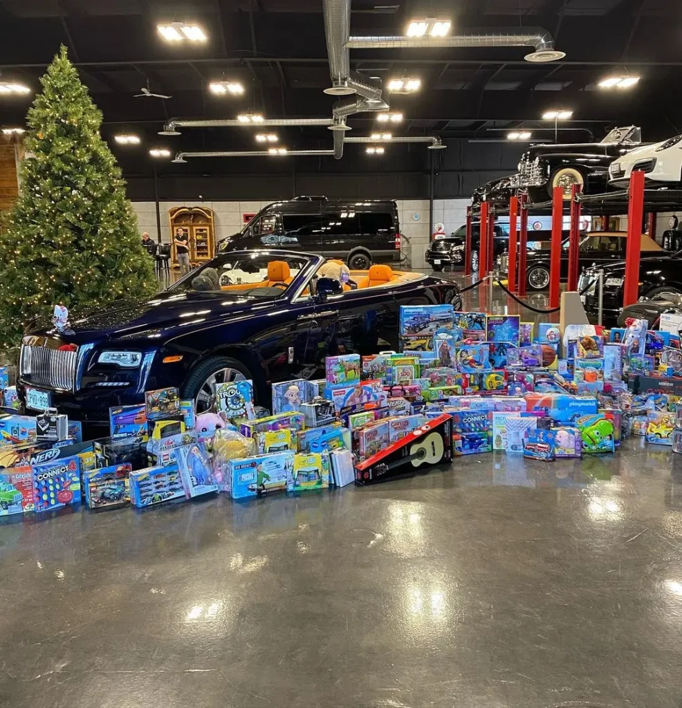 Autostrada Magazine Christmas Toy Drive in support of City Kidz